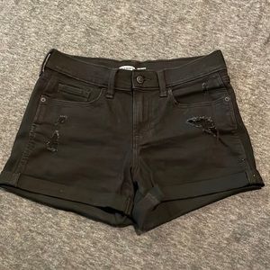 3 for $25 🎉 Almost New Black Old Navy Jean Shorts